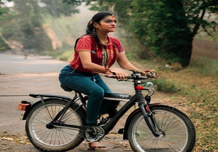 राजस्थान: चलती बाइक पर लड़की छेड़ने के मामले का खुलासा, आरटीओ ने की बड़ी कार्रवाई