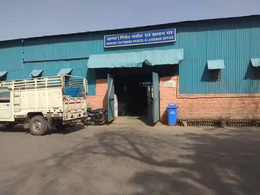 जोधपुर रेल मंडल में बड़ा बदलाव: अंडरब्रिज निर्माण से दिल्ली-सराय रोहिल्ला समेत 3 ट्रेनें प्रभावित; पुरी रथयात्रा के कारण 12 दिन तक पार्सल बुकिंग पर 'ब्रेक' 1 image 5